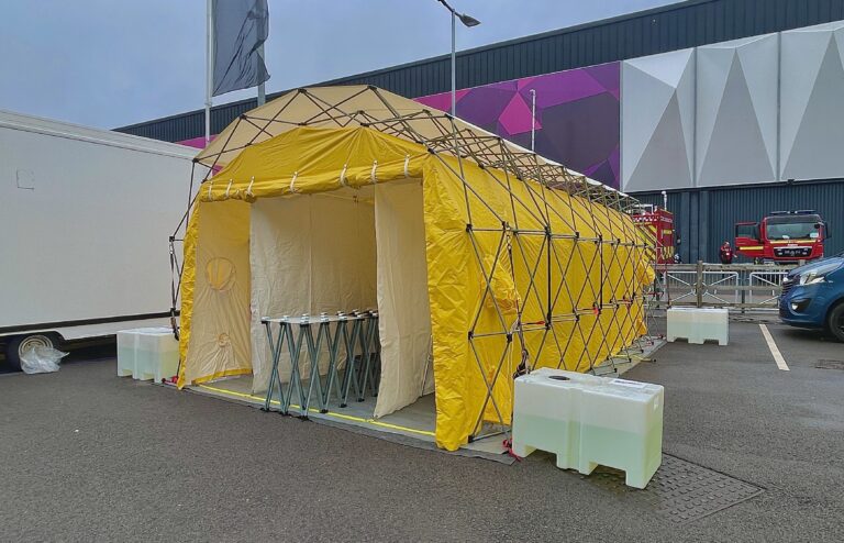 X38 Rapid Decontamination Tent - Image 4